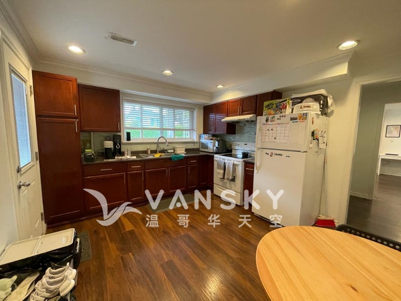 250804205717_Basement kitchen view.jpeg